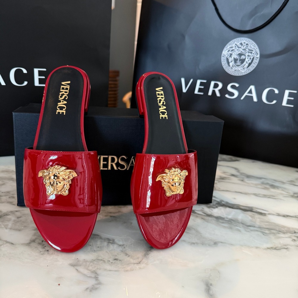 Versace Medusa Biggie Red Patent Leather Flat Slides Sandals Gold Hardware 37 - Picture 8 of 14